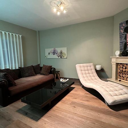 Elegant Apartment In Ioannina Luaran gambar